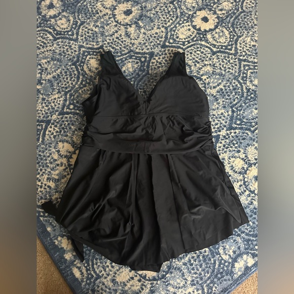 NWOT Torrid Wireless Short Asymmetrical Swim Dress - Picture 6 of 14